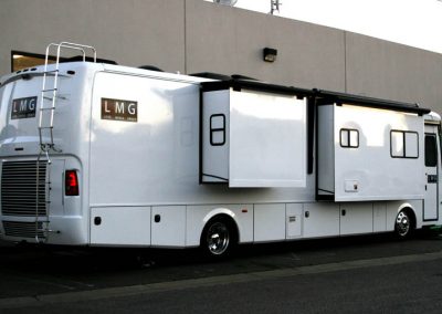La Wraps Tv Command Center White Rv Wrap