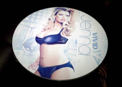 La Wraps Vivid Tabletop Decals 2